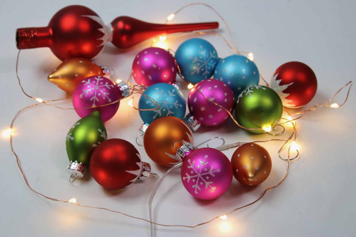 Christmas Ornaments and Lights - Simply Beautiful