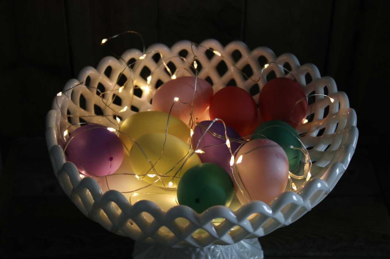 DIY: Light and Easter Centerpiece!